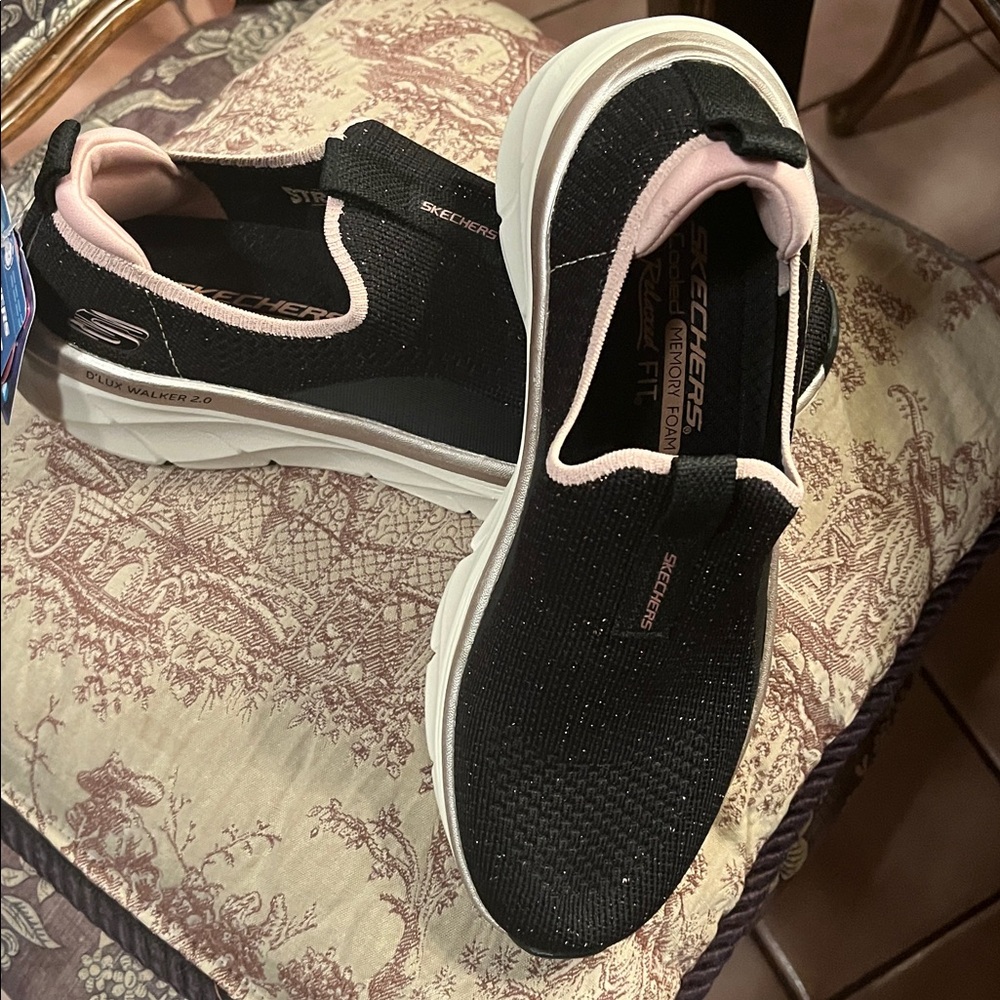 Skechers Women's Black and Light Pink Slip-On Sparkly Sneakers